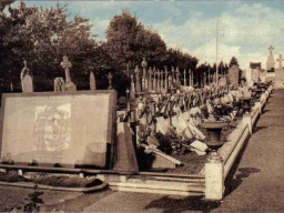 17 ascq - tombes des massacres